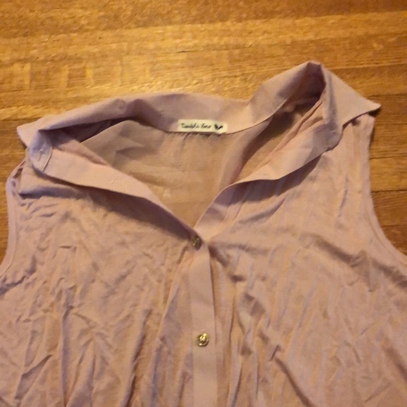 Blush pink collared tank blouse - Picture 2 of 2